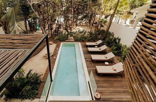 Zona Hotelera Villa | Azumaya Beach House Tulum – Beachfront, Chef Included