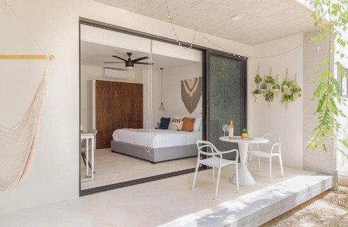 Tulum House | BÄAK- D106- LUXURY studio with Beautiful Terrace WiFi