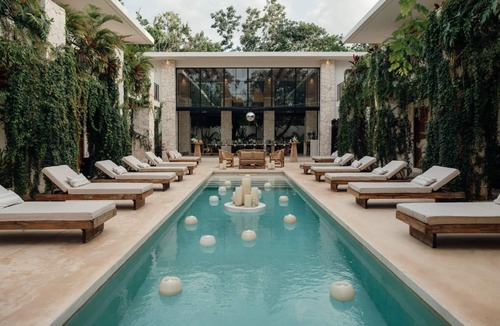 Tulum House | Babylon - Villa 10 Pools - Gym - Game Room