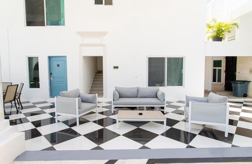 Ejidal Apartment | Babylon Village
