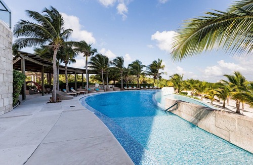 Cancun Apartment | Beach, pool, 3BR Apartment - 8 guests