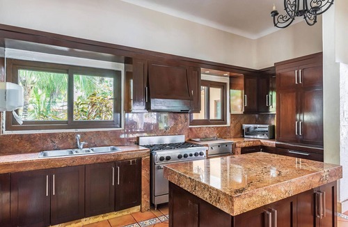Soliman Bay Villa | Beachfront 9BR Villa near Tulum with Private Pool – Casa Yardena Luxury Retreat