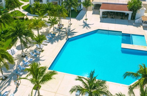 Punta Cancun Condo | Beachfront Condo Cancun