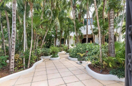 Ek Balam Village Villa | Beachfront Hacienda Soliman Bay!