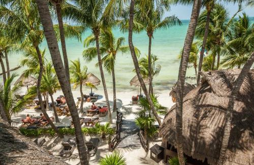 Isla Holbox Hotel | Beachfront Hotel La Palapa - Adults Only