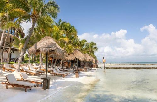 Isla Holbox Hotel | Beachfront Hotel La Palapa - Adults Only