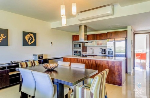Puerto Juarez Condo | Beachfront | Jacuzzi | Pool | Zen Garden | Tennis