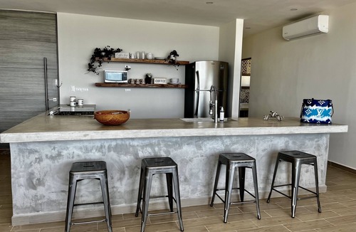 San Benito Condo | Beachfront Live Life Seaside
