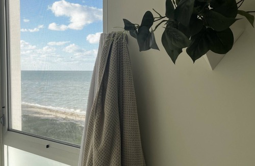San Benito Condo | Beachfront Live Life Seaside
