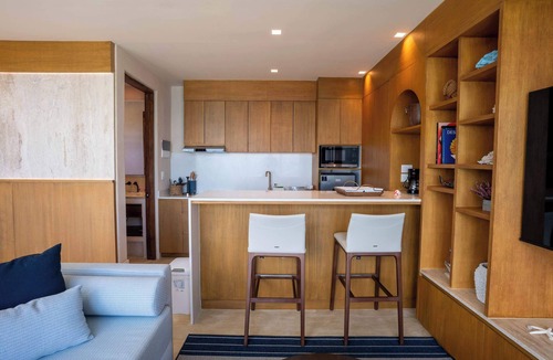 Isla Mujeres Apartment | Beachfront Luxe Penthouse Studio in Isla Mujeres