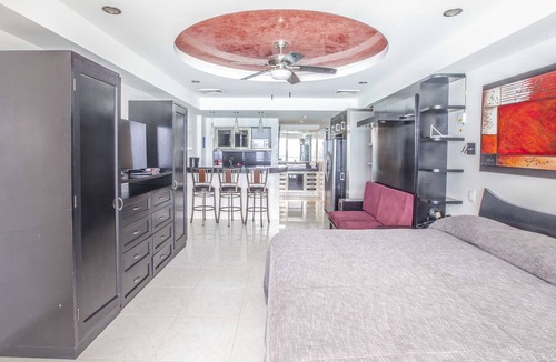 Punta Cancun Apartment | Beachfront Studio in Cancun´s Heart. Breathless view!
