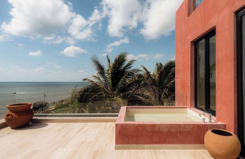 Zona Hotelera House | Beachfront Villa - 25M Pool - Yoga Deck - Jacuzzi