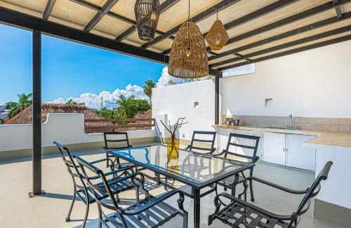 12th Street Apartment | Beachside Haven at Playa Kaan