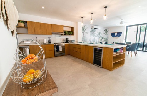 Villa Juarez House | Beatiful 4 BR Home, w/Private Pool & Nearby Beach