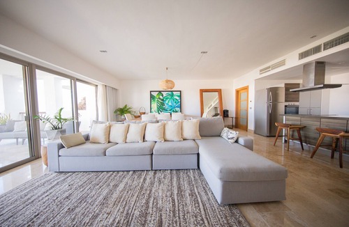 Playa Mujeres Apartment | Beautiful apartment by the beach with incredible views!