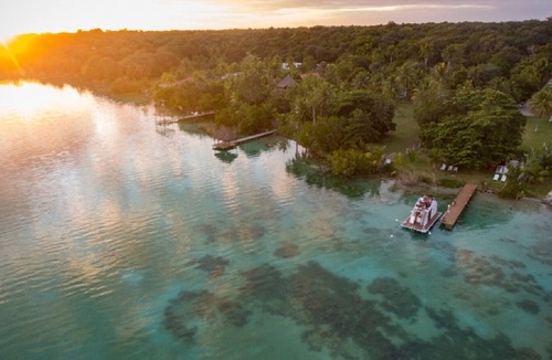 Bacalar Boat Rental | Beautiful Floating House in the 7 Colors Lagoon, Bacalar, Mexico
