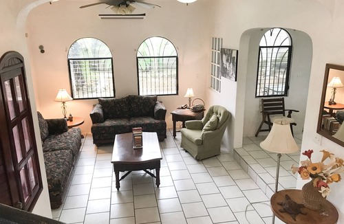 Colonia Independencia House | Beautiful redecorated home in the heart of Cozumel