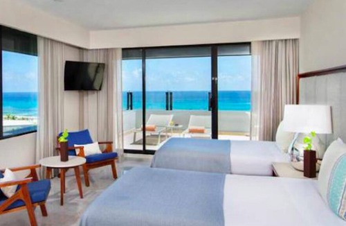 La Isla Resort | Beautiful resort vacation studio suite