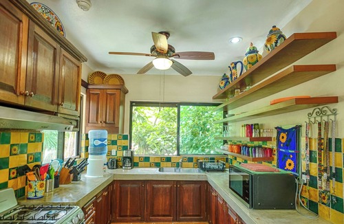 Soliman Bay Villa | Beautiful tropical villa with beachside pool, AC with great views!