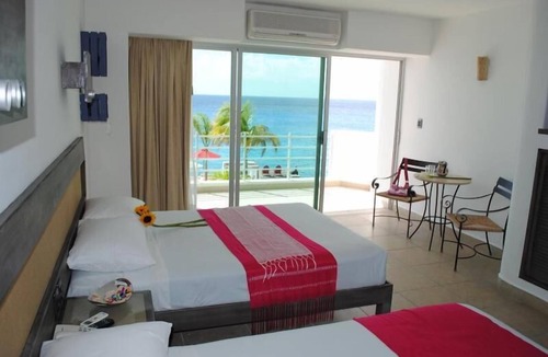 Zona Hotelera Norte House | Better Choice for your Vacation! Ocean View, Beach Access, Free Parking, Pool