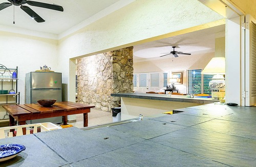 Costa Maya Villa | BIG! 3BR Home Fully Equipped, Pool, Gardens & WiFi