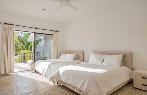 Punta Cancun Villa | Brand new 5BR Villa, Very close to beach