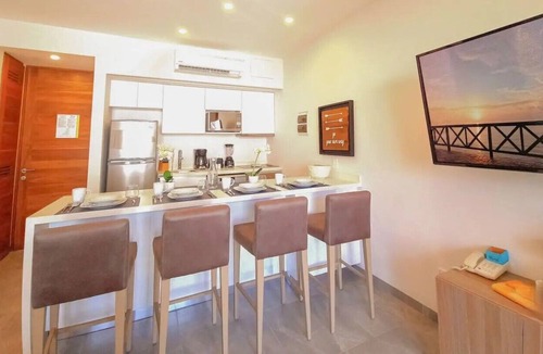 12th Street Apartment | Brand New! Apartment In the Heart of Town 2Bedroom