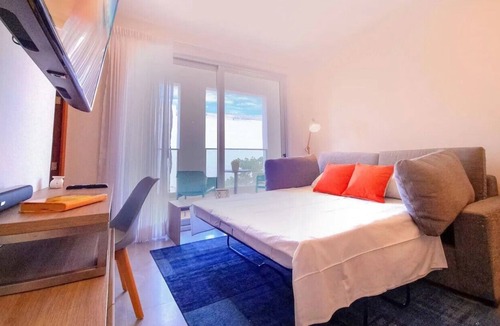 12th Street Apartment | Brand New! Apartment In the Heart of Town 2Bedroom