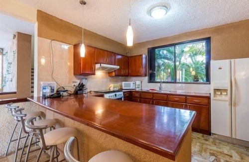 Zona Hotelera Norte House | Breathtaking Views, Bicycle to Town