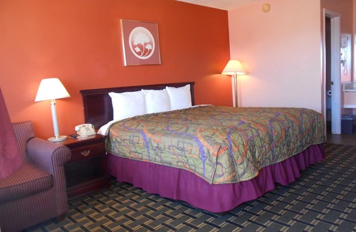 Siloam Springs Hotel | Budget Inn Siloam Springs