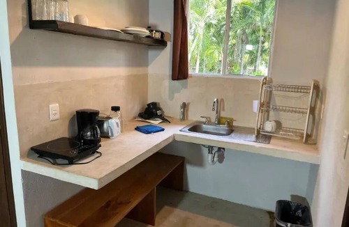 Othon P. Blanco Cottage | Cabaña con lago, para hacer kayac, remo y canotaje, cerca aeropuerto Chetumal 4