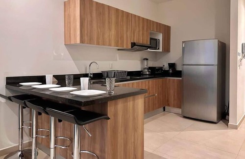 Downtown Cancun Condo | Cancun 1BR | Lagoon View, Pool & Gym