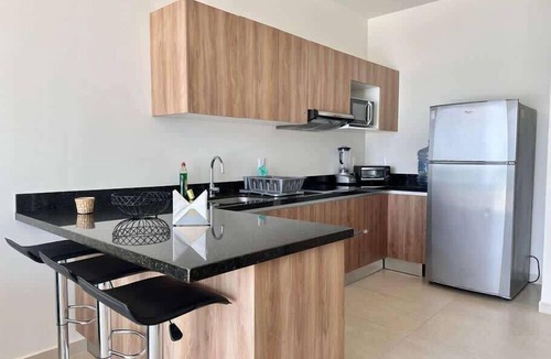 Downtown Cancun Condo | Cancun 1BR | Lagoon View, Pool & Gym