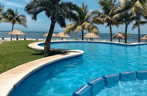Zona Hotelera Condo | CANCUN BEACHFRONT CONDOS - FAMILY FRIENDLY