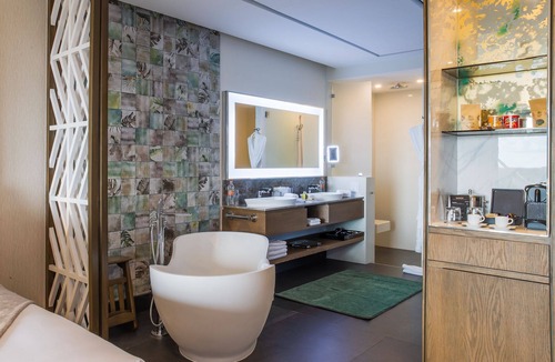 Punta Sam House | Cancun - Garza Blanca Resort & Spa nJr. Suite 1- King or 2- Queen-size beds
