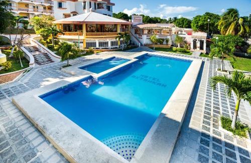 Calderitas Hotel | Capital O Oxtankah,chetumal bay