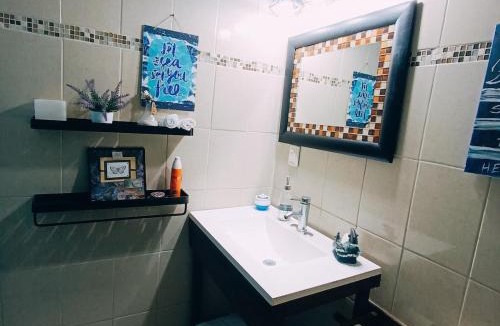 Alfredo V. Bonfil Apartment | Casa Amor Turquesa