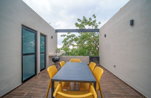 Merida House | Casa boutique rooftop y alberca en Temozon Norte