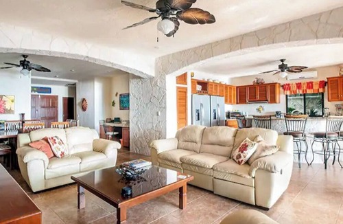 Puerto Morelos Villa | Casa Del Sol BEACHFRONT 7 Bedrm Villa, Infinity Pool, Sleeps 12-16 Option: 5 Rms