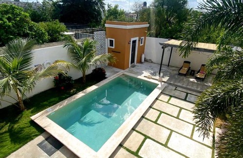 Merida House | Casa Flamingos Altabi