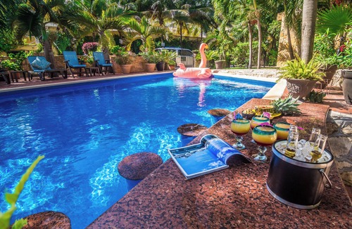 Playacar Fase I Villa | Casa Gigi:Classic 4BR Villa with Private Pool near the Beach in Playa del Carmen