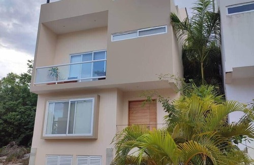 Puerto Morelos House | Casa Joya-Luxury 3-Bedroom Home with View