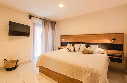 Santa Lucia Bed & Breakfast | Casa Lily