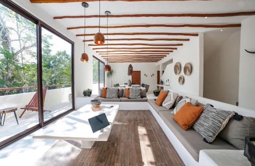 Bacalar House | Casa Lole Amazing Views, Rooftop, Jacuzzi, Terrace and Private Pier