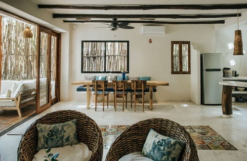 Zona Hotelera House | Casa Mandala w/Pool ~ Mahayana, Central + Stylish Villa w/Private Pool + Beachfront