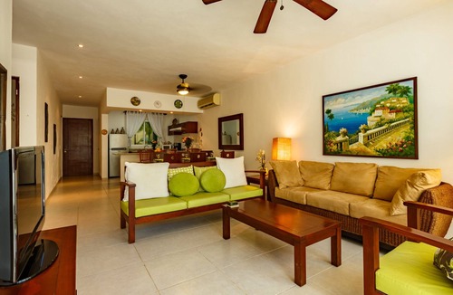 Zazil-ha Condo | Casa Meridian 104 - One Block From The Beach And 5th Avenue - 2 Bedroom - WiFi