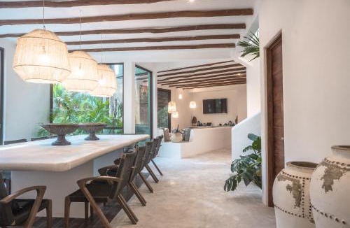 Mario Villanueva Madrid House | Casa Pibe, Private jacuzzi, Pier and Rooftop