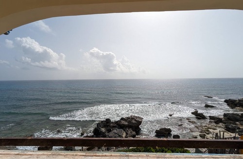 Colonia Meteorologico Villa | Casa Roca Caribe - 2nd Floor Suite - 2 bedroom, 2 bath, Ocean Front Balcony