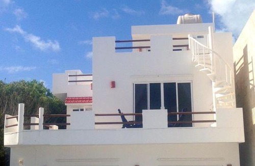 Colonia Salina Chica House | Casa Rosa -Beautiful Oceanfront Home