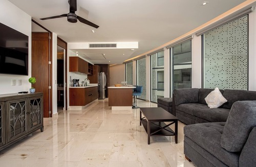 Playa del Carmen Apartment | Casa Señorita Ocen View Marila 301